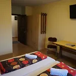Guest house Bella Montana Fuegen